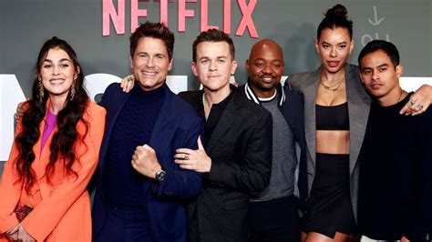 lone star 911 cast 2023.